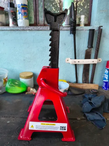 Cavalete automotivo
