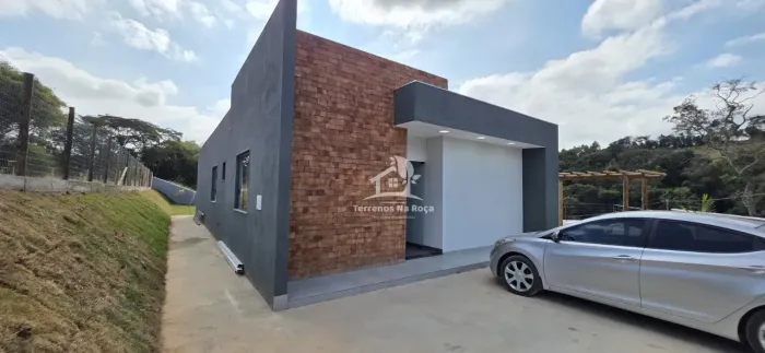 CHACARA PARA EXIGENTES EM ITATIAIUÇU COMPLETO E PODE SER SEU