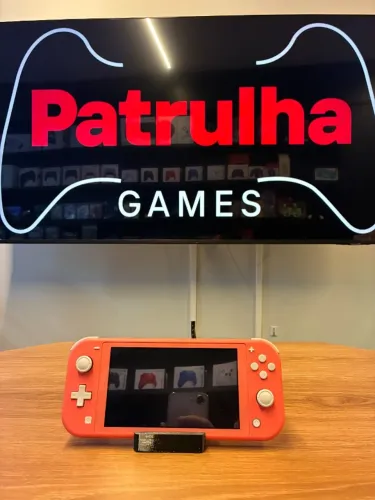 Nintendo Switch Lite 128GB - Portátil e Divertido ?