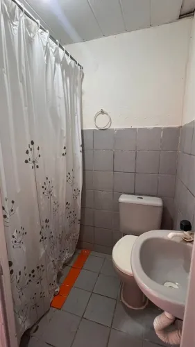 Alugo casa na pajuçara 850,00
