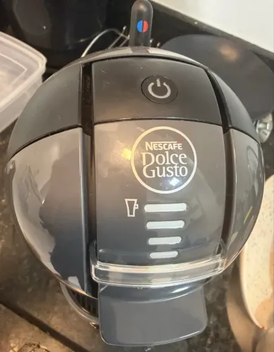 Cafeteira Dolce Gusto Mini Me (Excelente Estado) 