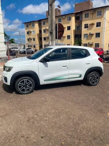 Renault Kwid Intense 1.0 Flex 12V 5P Mec. 2021