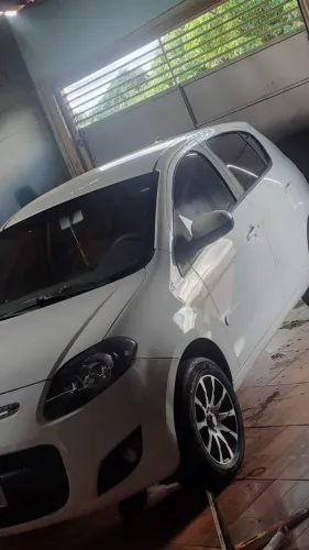 Fiat Palio Essence Dualogic 1.6 Flex 16V 5P 2012