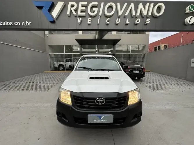 Toyota Hilux CS D4-d 4X4 3.0 TDI Dies. Mec. 2015