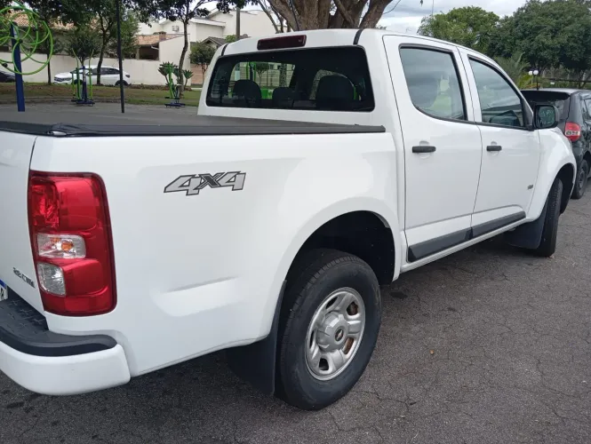 Chevrolet S10 Pick-up LS 2.8 TDI 4X4 CD Dies. Mec. 2023
