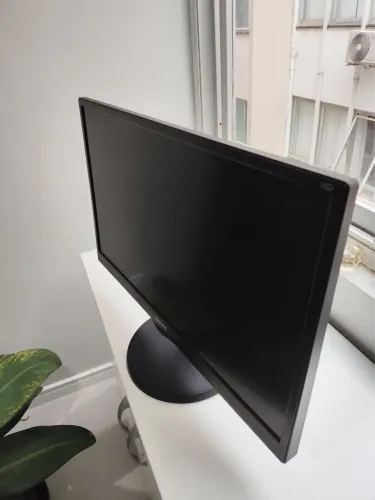 Vendo Monitor Philips de 24