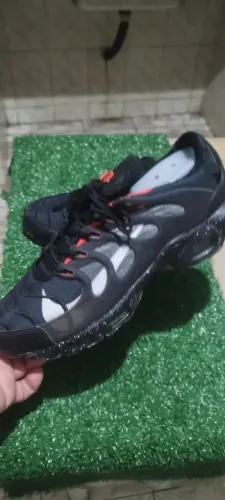Tênis Nike Tam 42 preto ts