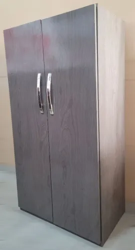 MULTIUSO 2 PORTAS USADO