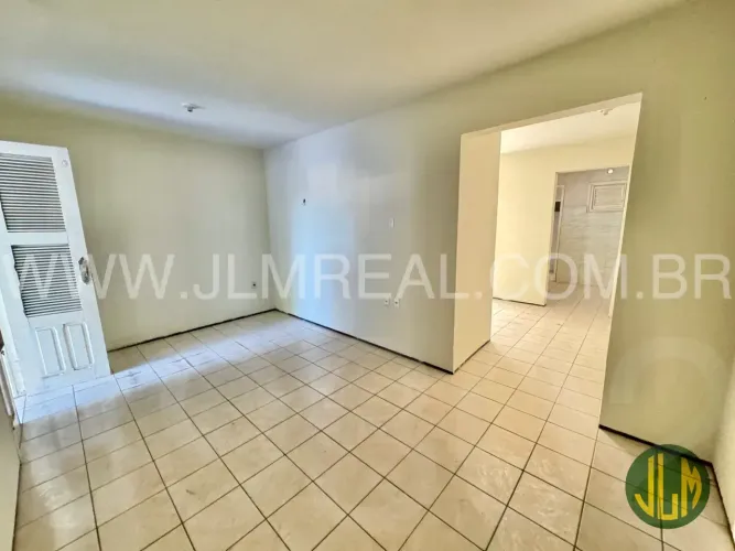 VENDO CASA DUPLEX DE 145m², NO BAIRRO RODOLFO TEÓFILO - FORTALEZA - CE