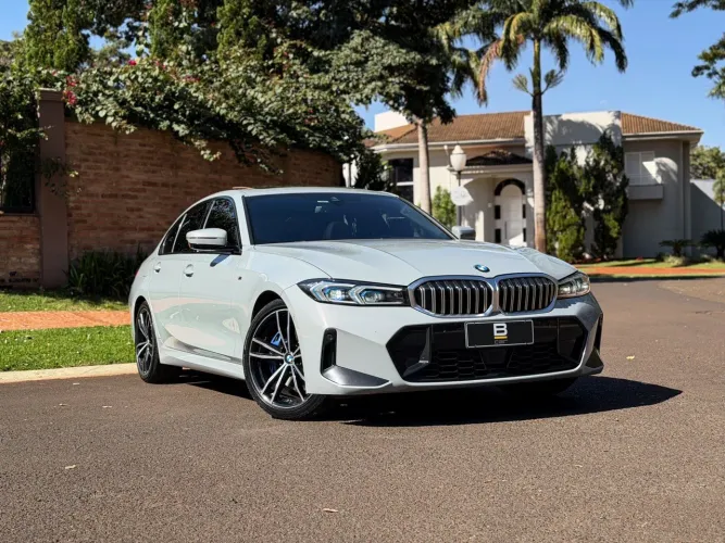 BMW 320I 320i 2024