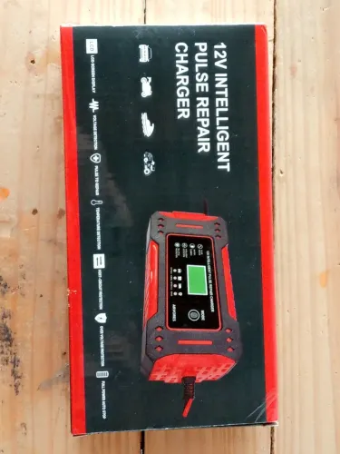 Carregador de bateria veicular inteligente 6A 12 V