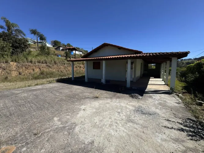 Sítio / Chácara para Venda em Extrema, Rural, 2 dormitórios, 1 banheiro