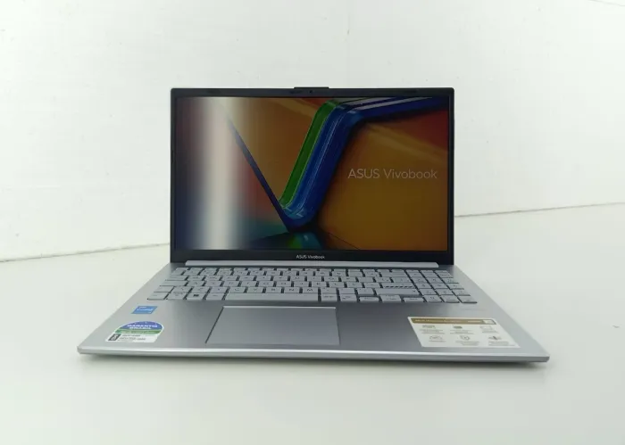 Notebook lindo i3 12°/8GB/Nvme512GB