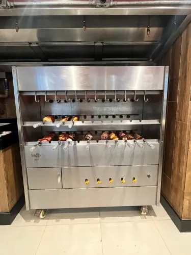 VENDO CHURRASQUEIRA SCHEER A GÁS - 1,5M