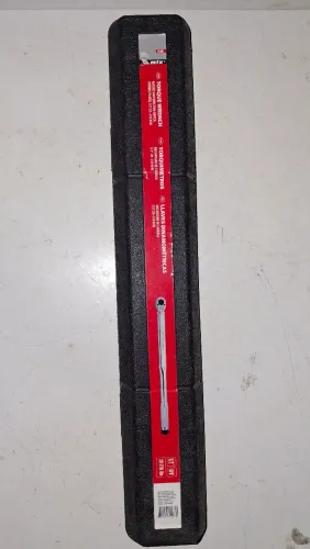 Vendo esse Torquímetro de estalo MTX encaixe de 1/2 de até 210Nm