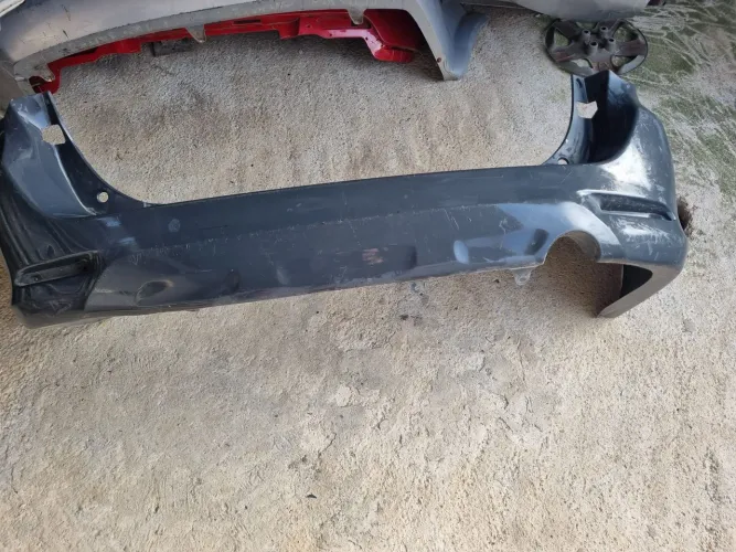 Parachoque traseiro Toyota Hillux Sw4 2012/2013/2014/2015 