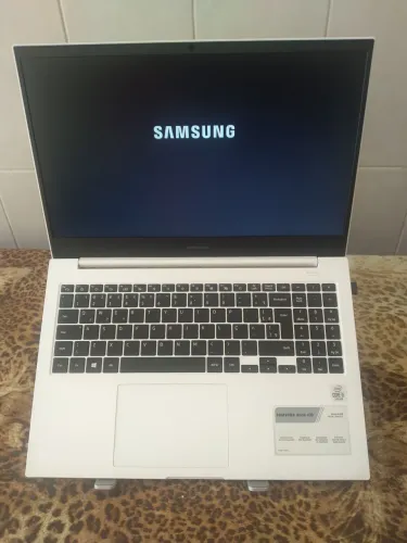 Notebook Samsung Book X30 Intel