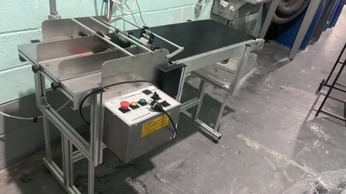 Esteira dispenser Automático De Saquinhos Para Datador Inkjet AL450