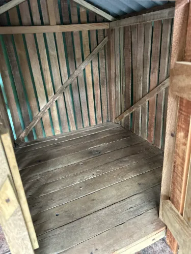 Vendo casinha de cachorro NÃO ENTREGO