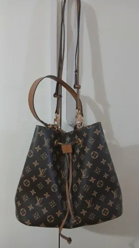 Bolsa e carteira 