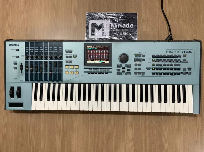 Yamaha Motif XS6 