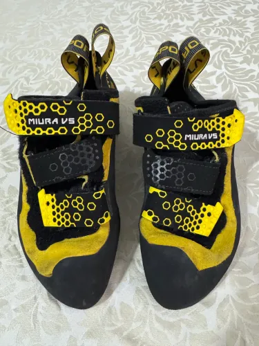 Sapatilha escalada 39 1/2 EU La Sportiva Miura vs