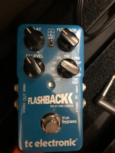 Pedal FlashBack Delay 