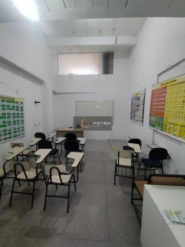 Loja comercial para locação bairro Maracanã Contagem