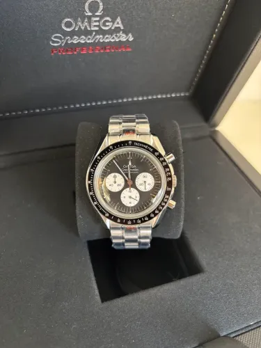 Relógio Omega SpeedMaster 2025