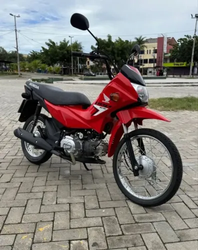 Moto Honda Pop
