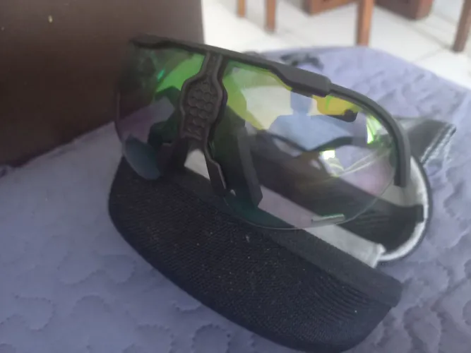 Oculos Esportivos Fotocromaticos Engo Inteligente Realidad Aumentada (AR)
