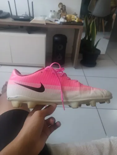 Chuteira NIKE MERCURIAL