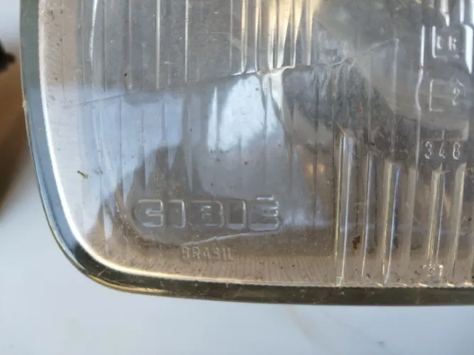 Par faróis originais Fiat 147