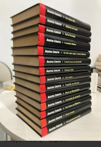 LIVROS AVULSOS AGATHA CHRISTIE - VER DESCRIÇÃO  COMPLETA