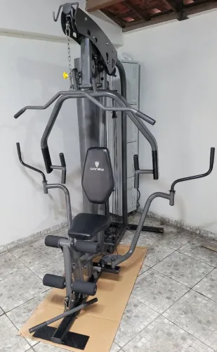 VENDO MÁQUINA DE MUSCULAÇÃO