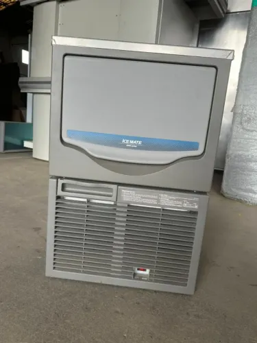 (Equipamento De Esposição De Loja) Máquina de Gelo em Cubo 14kg Macom SRM-45A 41kg/dia