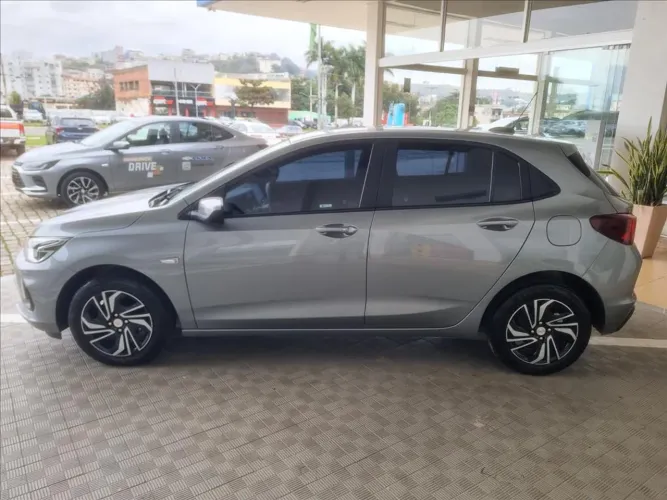Chevrolet Onix Hatch 1.0 12V Flex Mec. 4P 2024