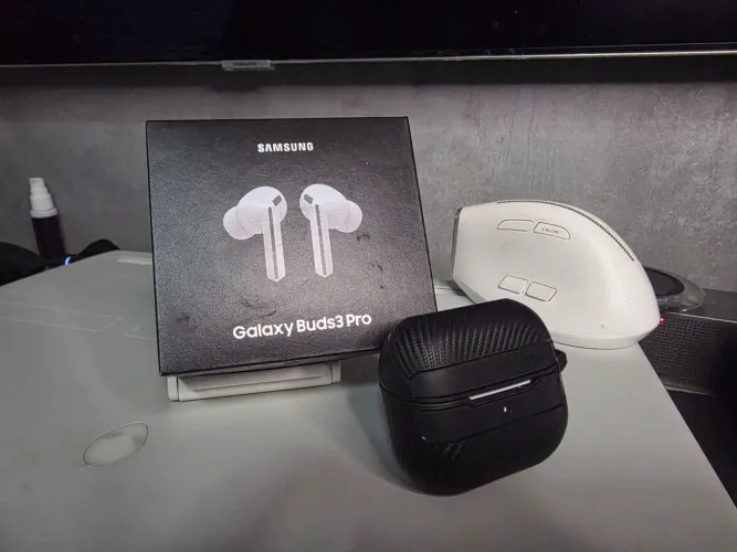 Galaxy buds3 Pro impecável com case!