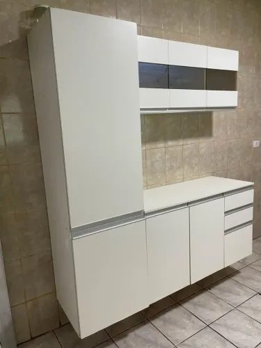 Armário cozinha branco IMPECÁVEL