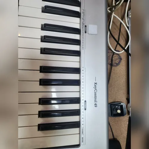 Teclado Controlador Key Control 49