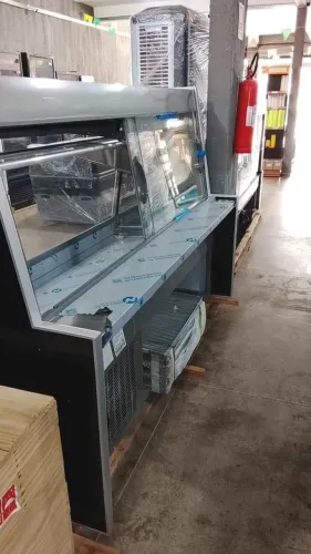 EXPOSITOR REFRIGERADO PARA AÇOUGUE TURINO STANDART 2 METROS GELOPAR NOVO