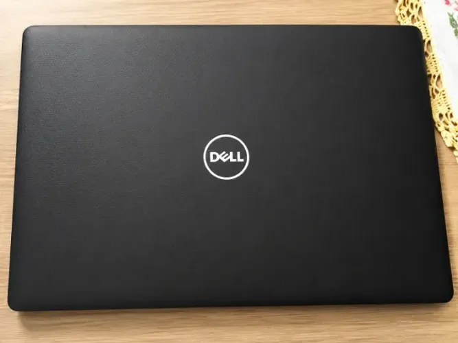 Notebook Dell Inspiron 3583 - Intel Core i5 8ª Geração | 8GB RAM | Windows 11 Pro