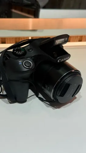 Canon Power shot SX520 HS