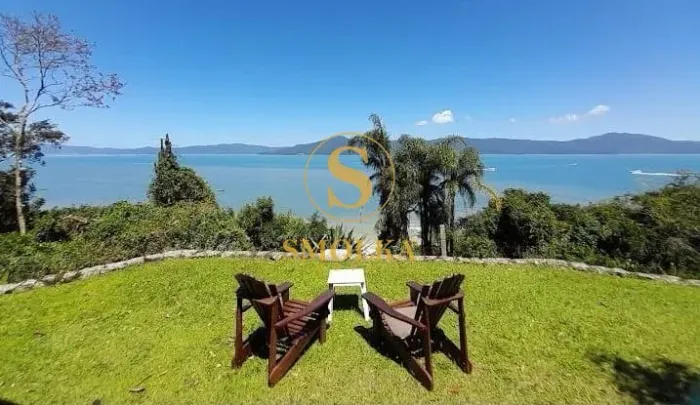 Terreno com Vista Paradisíaca em Jurerê Internacional