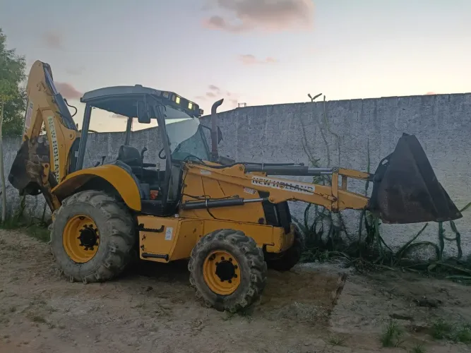 RETRO NEW HOLLAND B90B ANO 2012