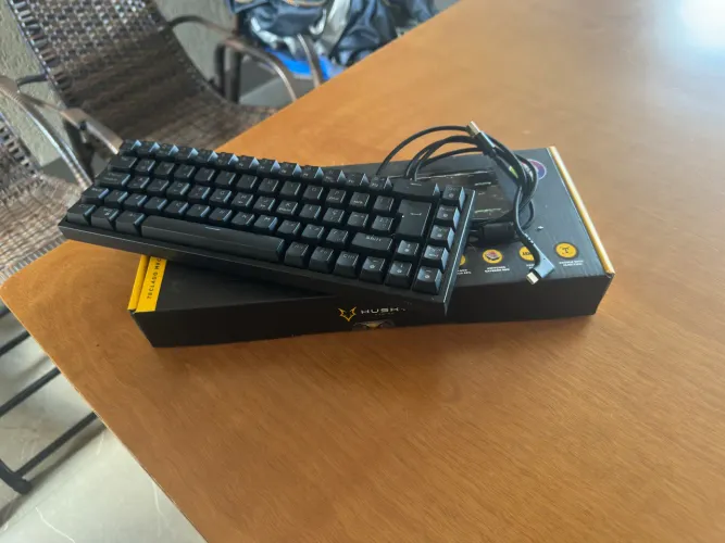 Teclado Husky Hailstorm