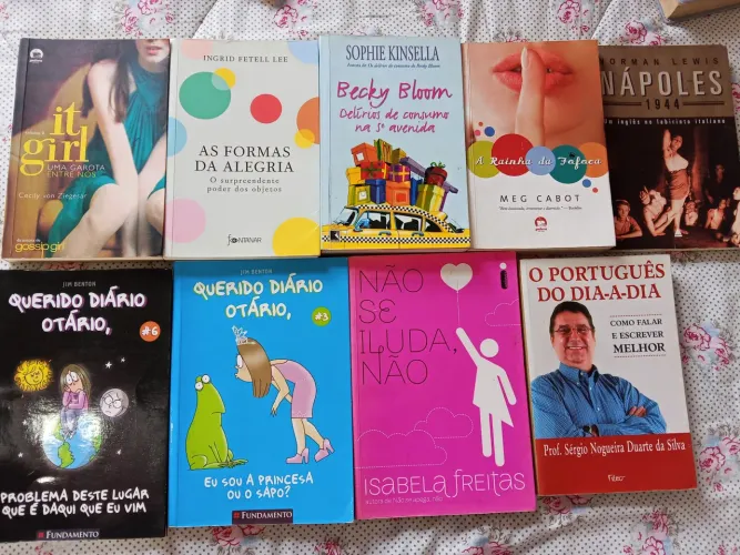 Kit Desapego De Livros Usados - Romances, Juvenil e Crônicas (9 Unidades)