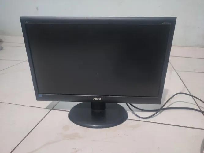 Monitor AOC 19 polegadas LCD HD