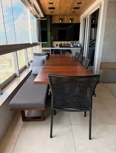 Conjunto de Mesa, Cadeira e Banco para 12 pessoas