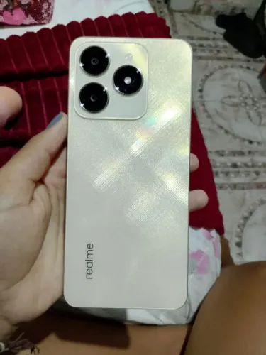 Celular realme c61